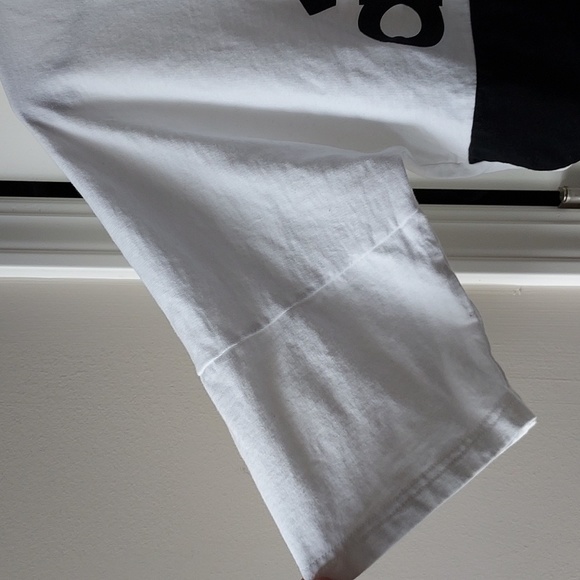 Adidas us 5 black/white workout top/sweatshirt - Picture 2 of 10